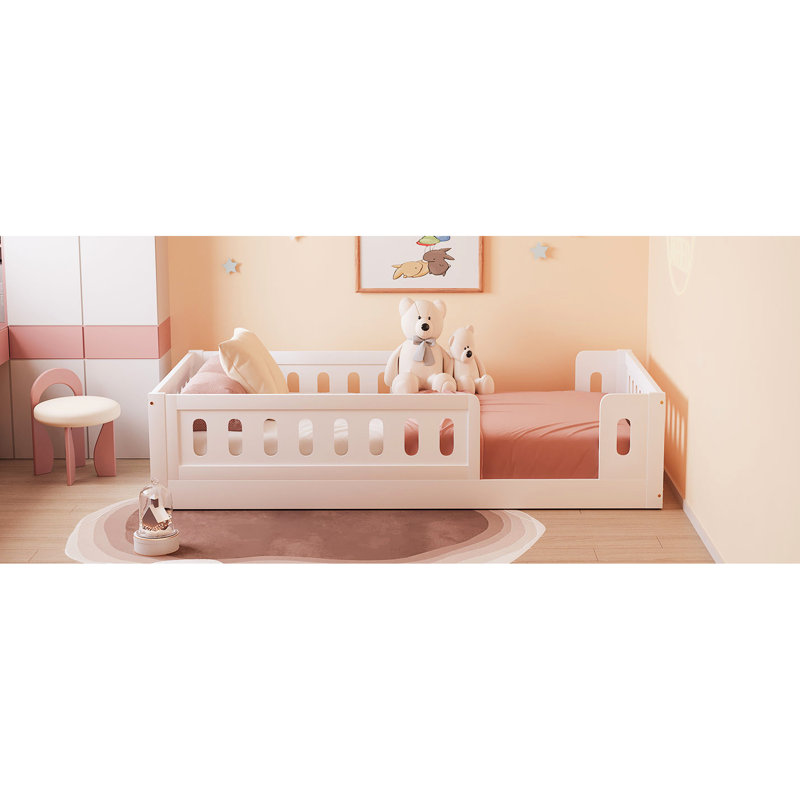 Lit plateforme simple avec garde-corps en bois blanc - Structure, fonction pratique, Blanc