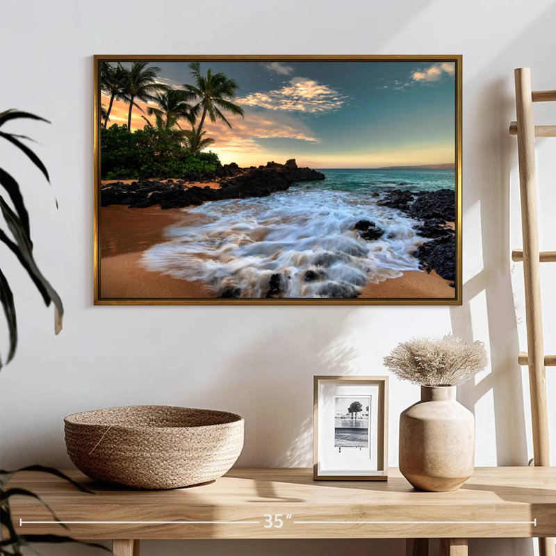 Maui, baie de Makena, Borasisi, 25 po x 17 po, Cadre flottant doré