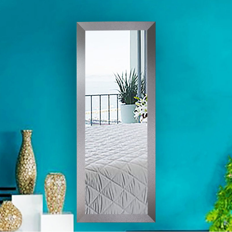 Miroir pleine grandeur Eladia, H 65,5 po x l 30,5 po