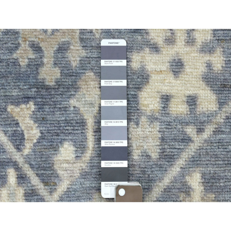 Tapis de couloir gris anthracite en laine noué à la main 2 pi 7 po x 11 pi 5 po A5F16F60409744398750F60C2DE9C6D5