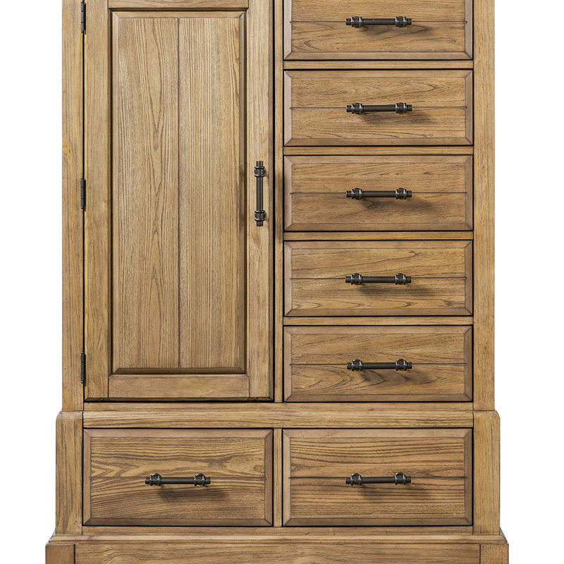 Gentleman's Chest