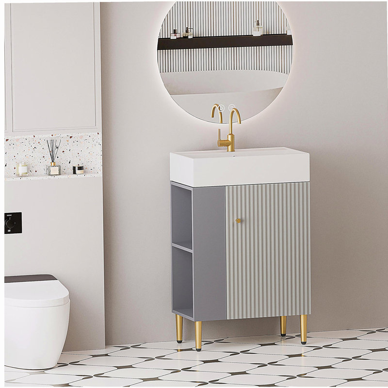 Le meuble-lavabo à tablette ouverte avec lavabo en céramique et porte à fermeture en douceur, avec une armoire de rangement à tablette ouverte à gauche, nécessite un assemblage