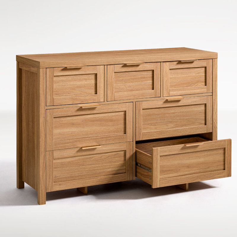 Allenside 47.24'' W 7 - Drawer Dresser, Natural Oak