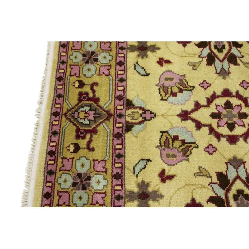 Tapis beige floral Buff Oushak 5 pi 5 po x 7 pi 6 po Buff Buff