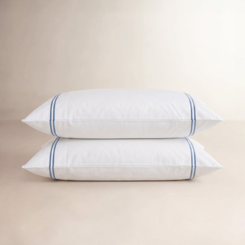 Bandera Cotton Pillowcase, Standard, White/Blue