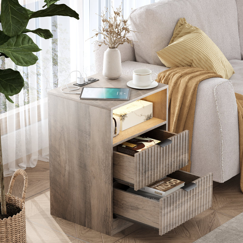 Table de chevet moderne à 2 tiroirs avec lumière DEL et station de charge, table de chevet en bois d'ingénierie avec prises USB et tablette ouverte pour la chambre à coucher et le salon (ensemble de 2)