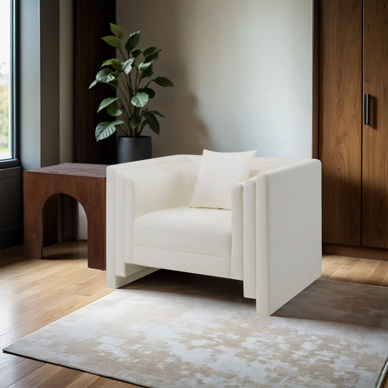 Chaise en cuir Everett, Cuir crème végétalien