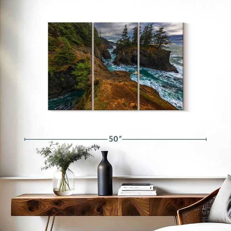 Gillard Arch Views, 24" H x 38" W