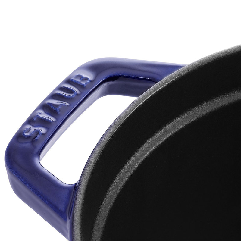 Cocotte ovale en fonte Staub, Bleu très foncé, 5,75 pte