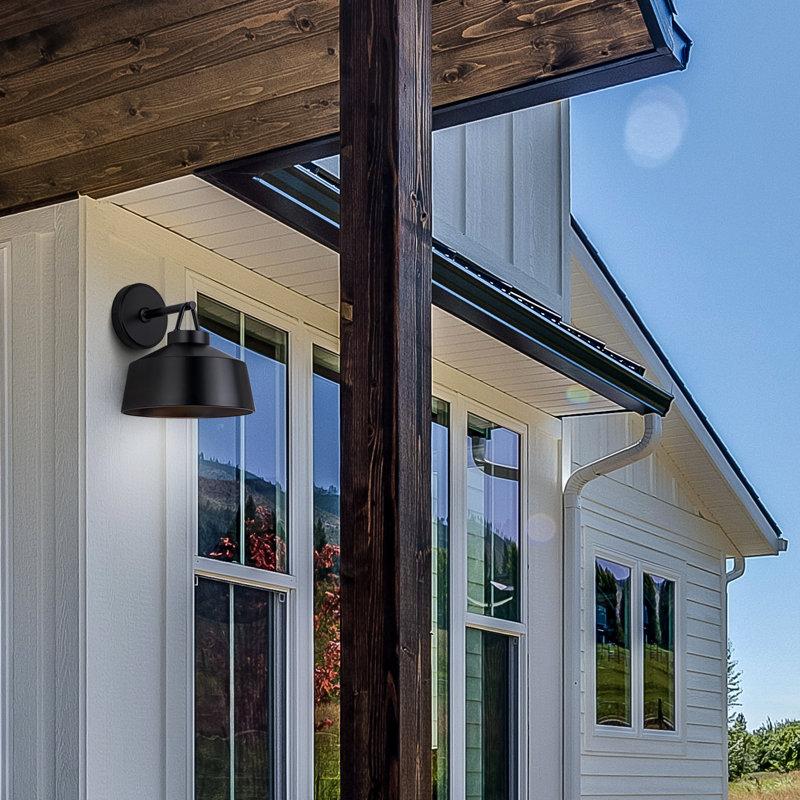 1 Light Outdoor Light