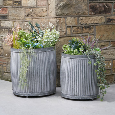 Bethke Pot Planter