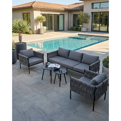 Ensemble de meubles de patio 5 pièces, canapé d'extérieur en corde tissée avec 2 tables basses rondes, ensembles de conversation de patio toutes saisons avec canapé 3 places surdimensionné et coussins lavables pour la cour