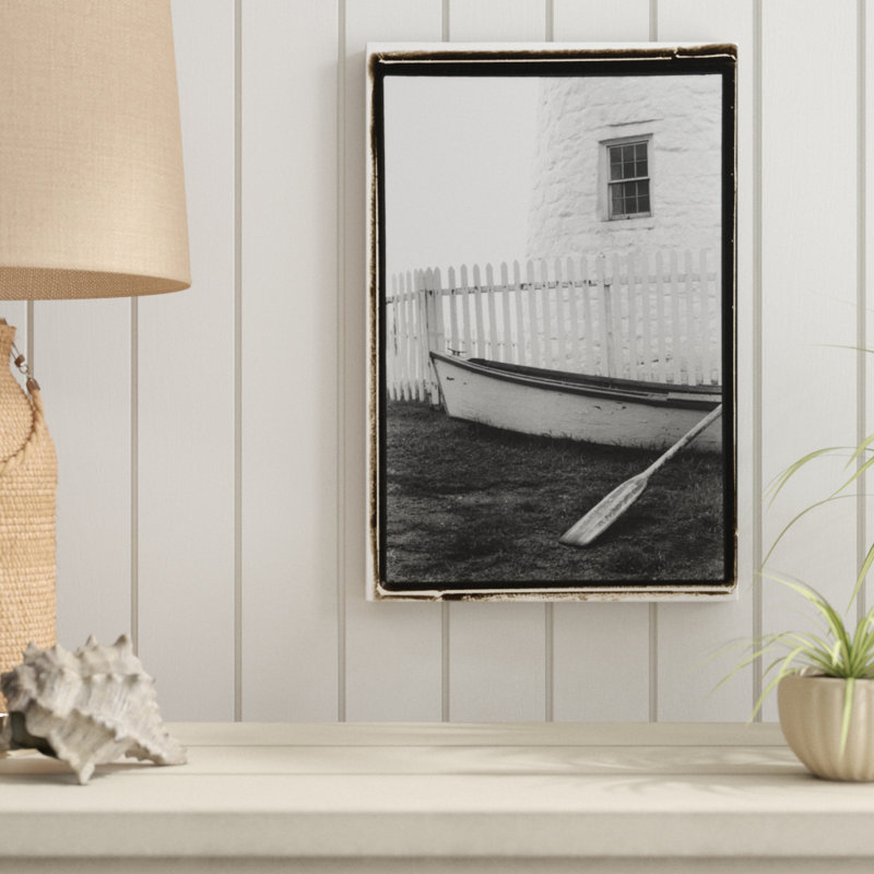 «Ready for the Tide» par Laura DeNardo, reproduction de photo sur toile, H 18 po x l 12 po, Toile tendue