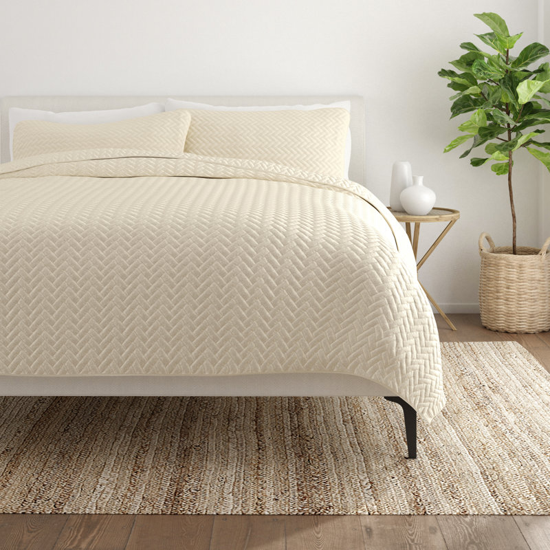 Twin Ivory Quilted Microfiber Coverlet Set