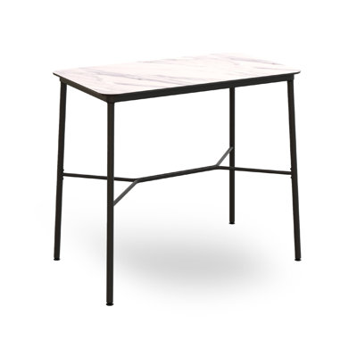 Hub Dining Table