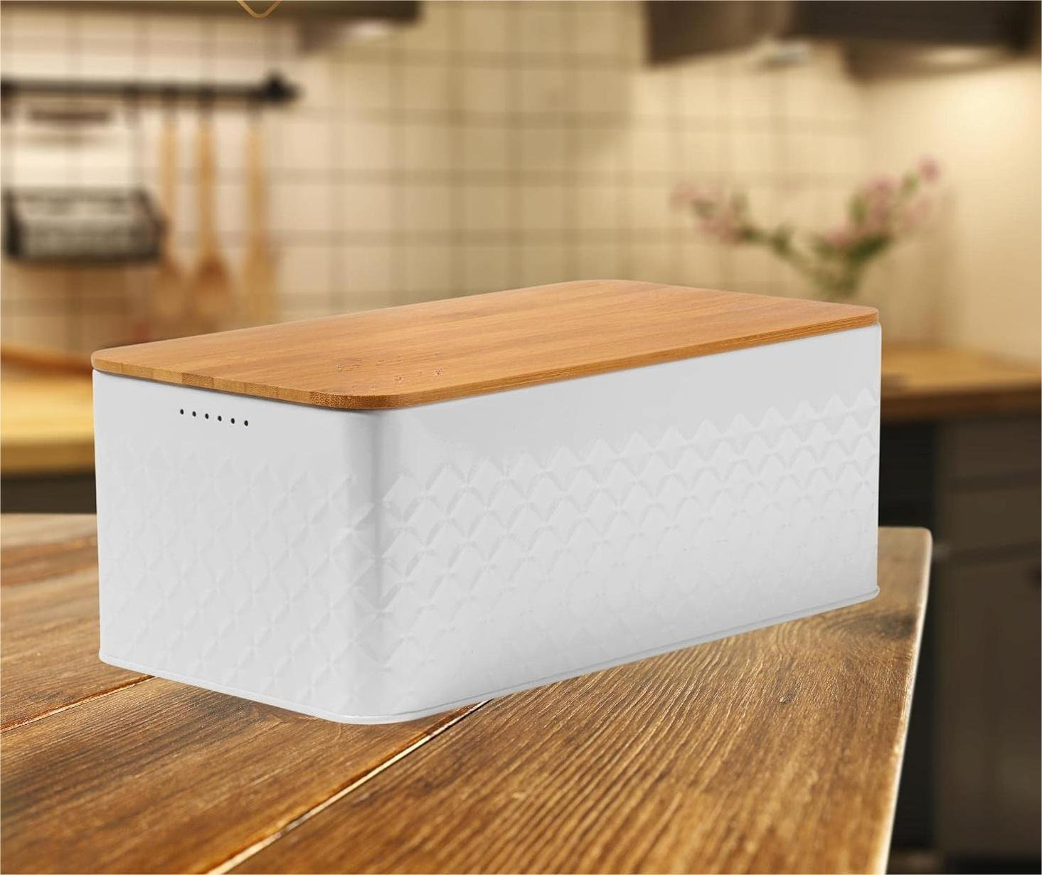 Boite A Pain Inox Gris Avec Un Couvercle En Bambou - 43