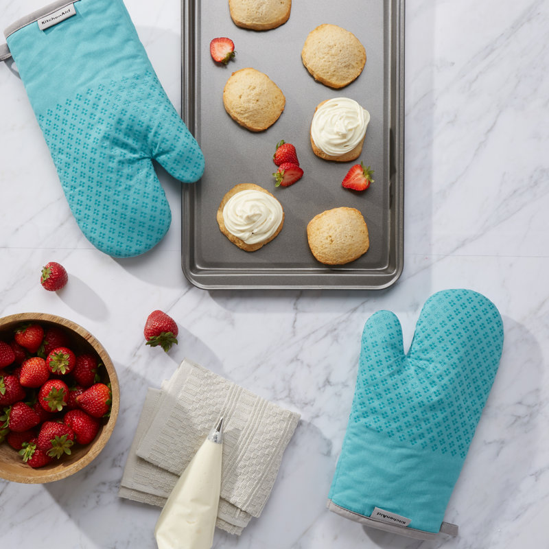 Aqua Heat-Resistant Cotton Oven Mitts with Silicone Grips, 2-Piece Set