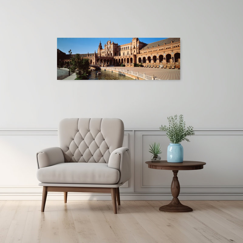 Art contemporain, Plaza Espana, Séville, Espagne, H 12 po x l 36 po