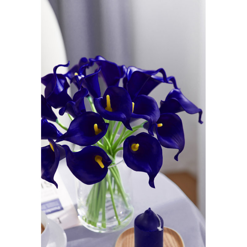 Centre de table Orozco Lilies dans un vase en verre, Bleu