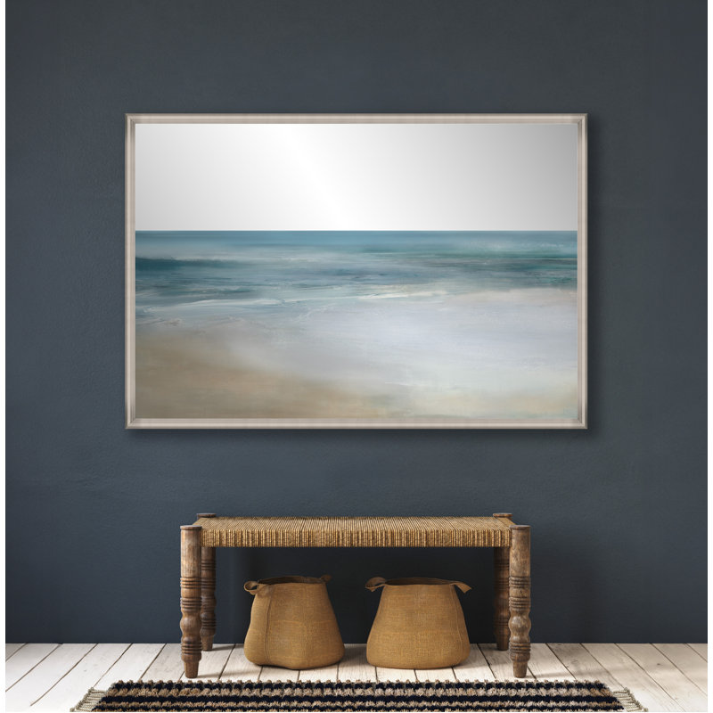Emma McCartney, A Day at the Beach, impression rectangulaire en bois massif sur verre miroir, H 40 po x l 60 po