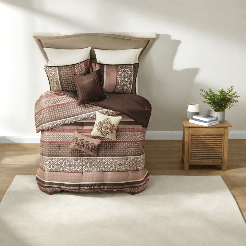 Ensemble de literie rouge élégant, jacquard en polyester, chambre à coucher traditionnelle