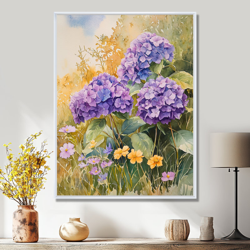 «Country Side Hydrangeas And Wildflowers I - Hydrangea», art mural encadré, H 40 po x l 30 po, Blanc