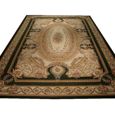Aieshia Hand Knotted Wool Oriental Rug