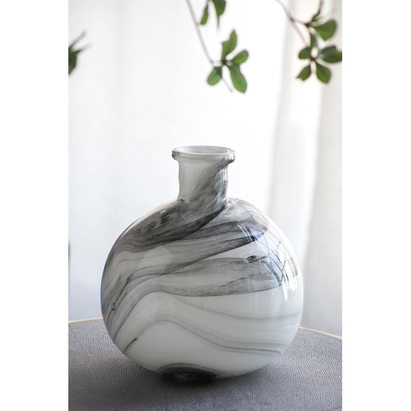 Vase - tourbillon noir et blanc