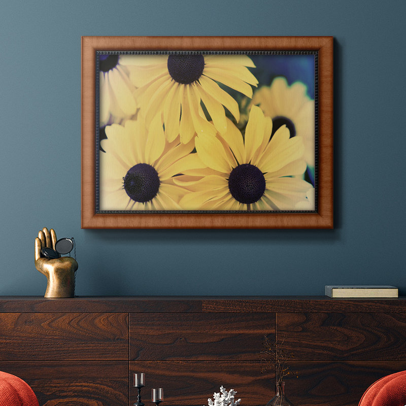 " Susans II ", 16" H x 20" W x 2.5" D