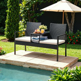 Ensemble de conversation pour causeuse d'extérieur en osier avec coussins moelleux et table basse intégrée pour jardin