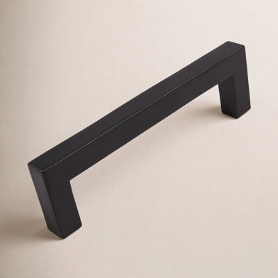 Kingston Collection Solid Square Bar Pull