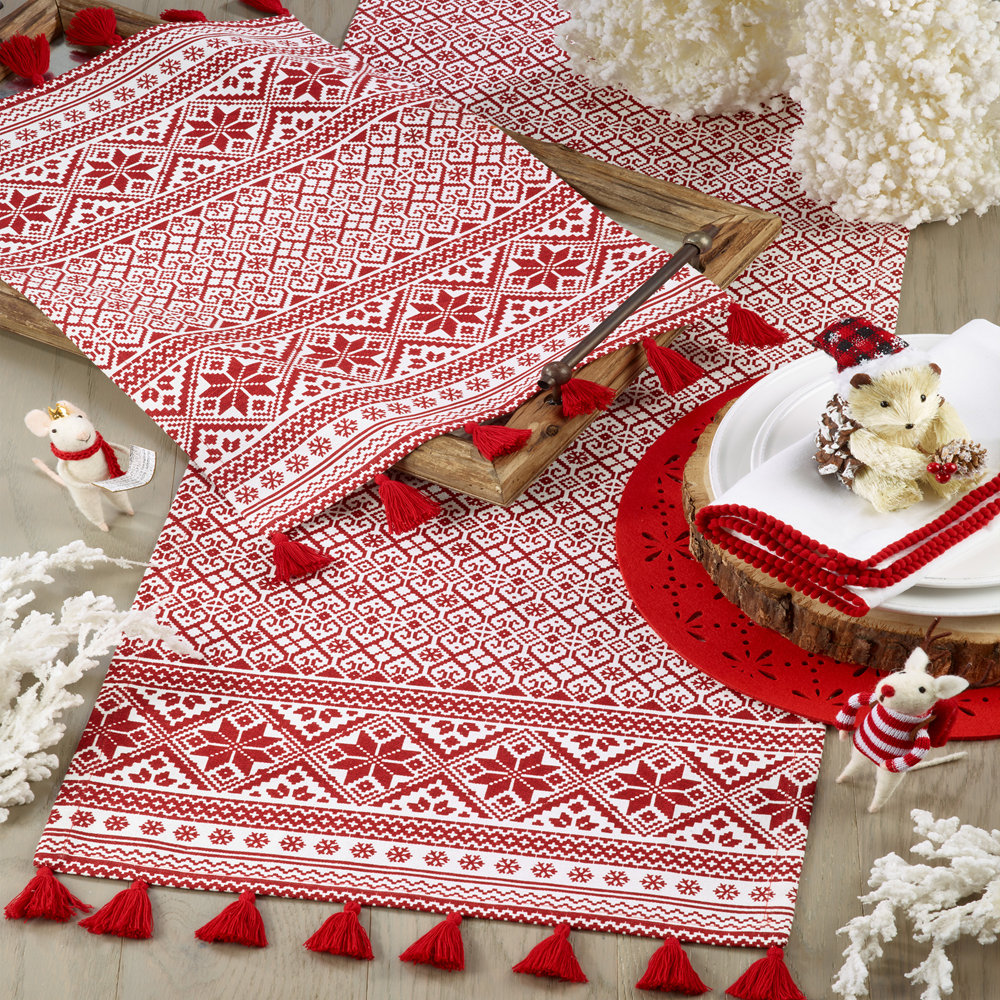 Jayapura Geometric Christmas Table Runnner, 16" x 72"