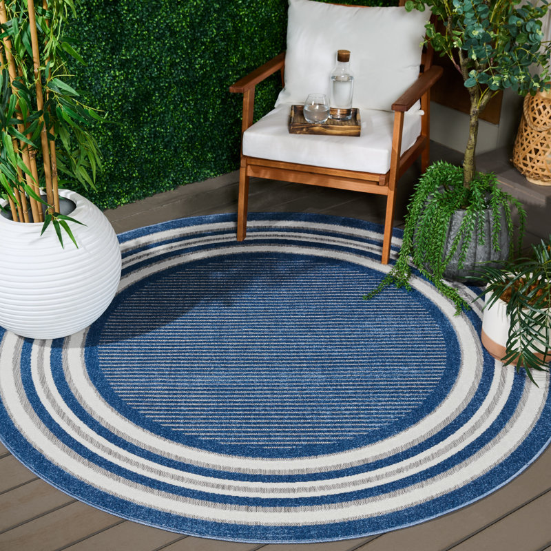 Doresha 303 Area Indoor/Outdoor Area Rug In Light Blue / Ivory, Round 6'7"