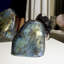 Labradorite irisée arrondie Apolinaire