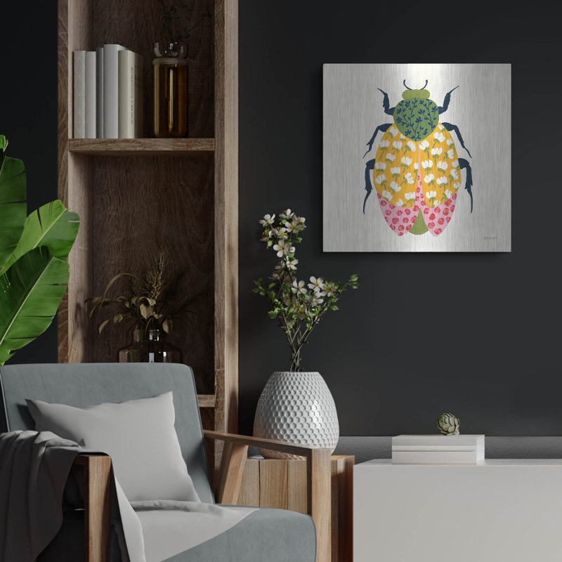 «Blooming Beetle 4» par Yvette St. Amant, art mural en métal, 24 po x 24 po