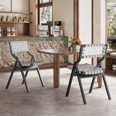 Chaises pliantes en bois, siège tissé