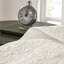 Couvre-lit réversible crème - matelassé pour le style, durabilité rembourrée de coton, fraîcheur traitée, texture riche facile à nettoyer, rembourrage confortable, coutures classiques, protection