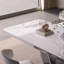 Table et chaise de luxe minimaliste et moderne-110409309-110409304