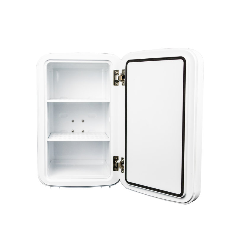 Danby 249,08 pieds cubes Mini réfrigérateur autoportant