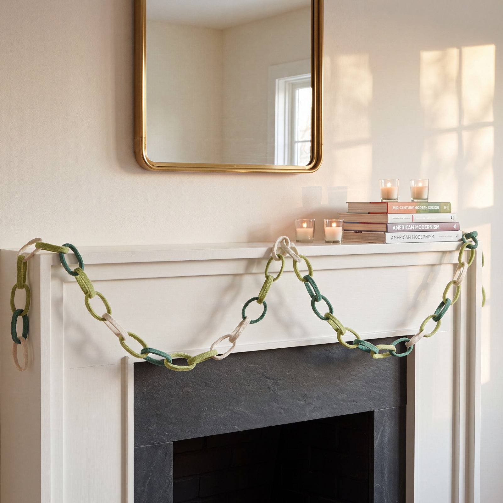 Hand Felted Wool Loop Chain Christmas Garland, Green