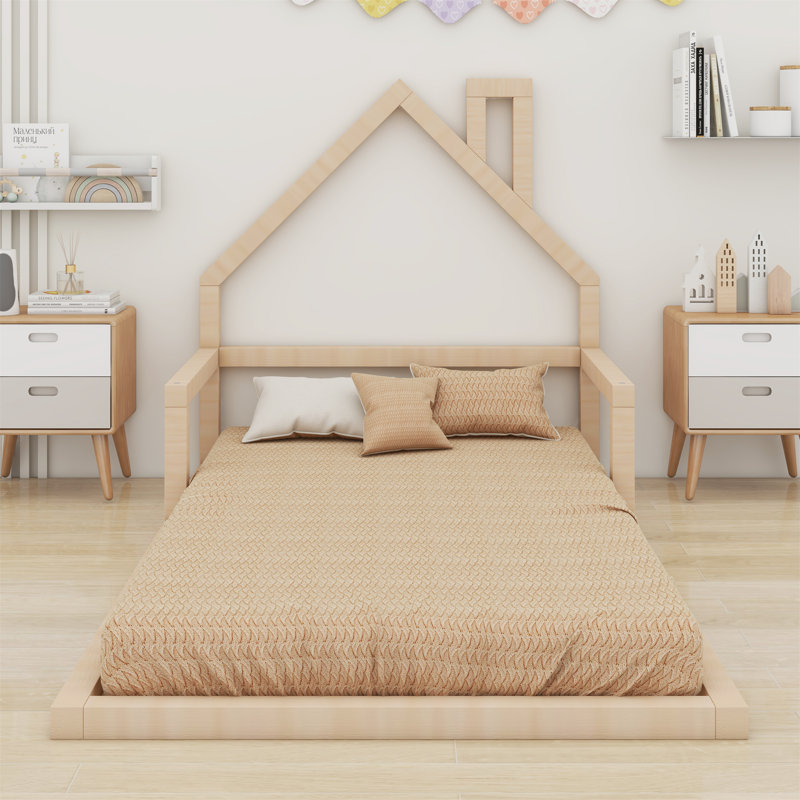 Floor Bed With House-Shaped Headboard, Natural