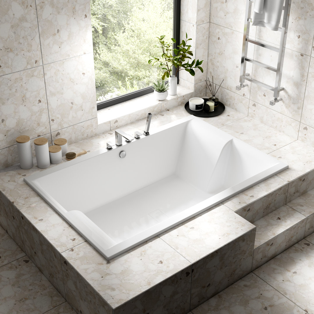 1800mm x 1200mm Soaking Acrylic Bathtub