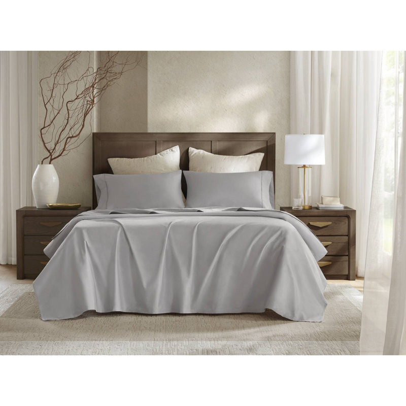 Ensemble de draps en satin de coton de qualité égyptienne Ultimate Comfort pour une expérience de sommeil luxueuse