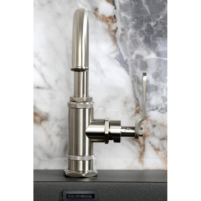 Robinet pour salle de bain à poignée simple Kingston Chrome KSD2211KL Kingston, Nickel brossé
