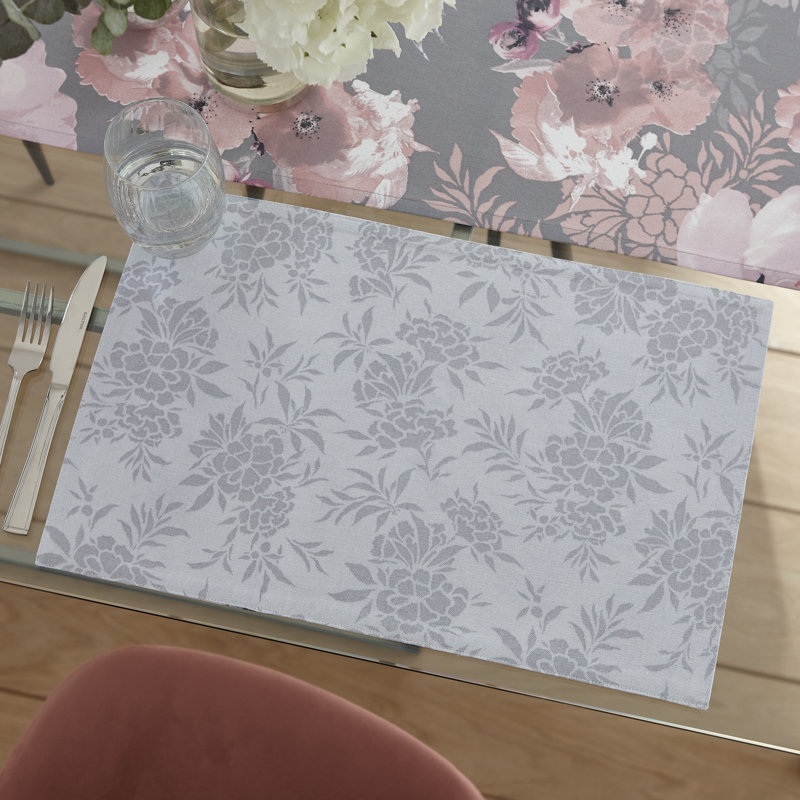 Dramatic Floral Placemat Pair