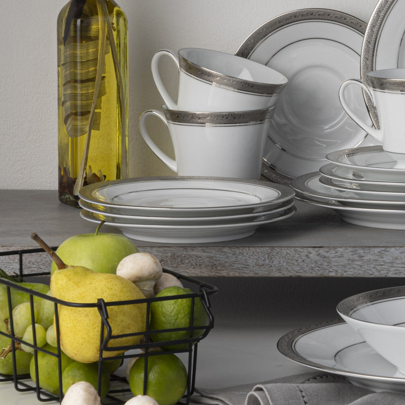 Assiettes à pain et à beurre Noritake Crestwood, 6 1/4 po, Platine