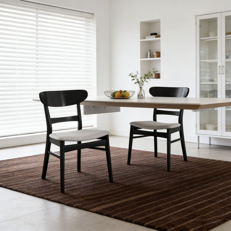 Chaise de salle à manger, Gris clair / noir