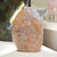 Sculpture translucide en agate