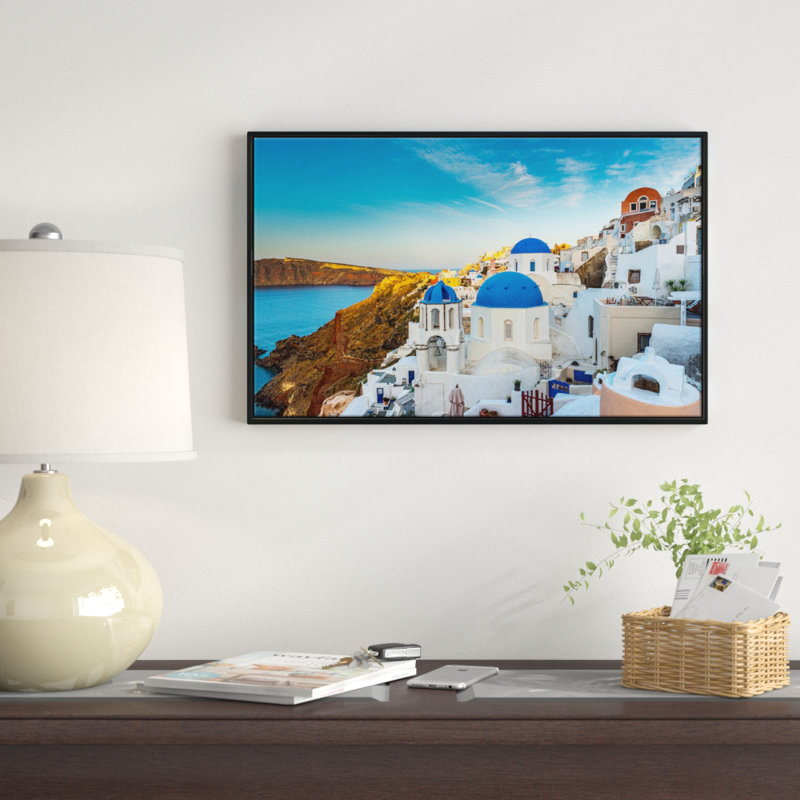 «Beautiful Santorin Homes Grèce», photographie, H 20 po x l 20 po x P 1 po, Cadre flottant