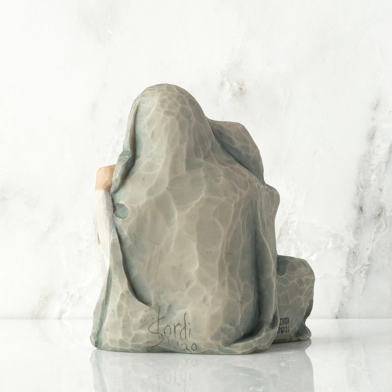 People Figurines & Sculptures